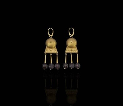 ROMAN EARRINGS WITH SOLID TASSELS