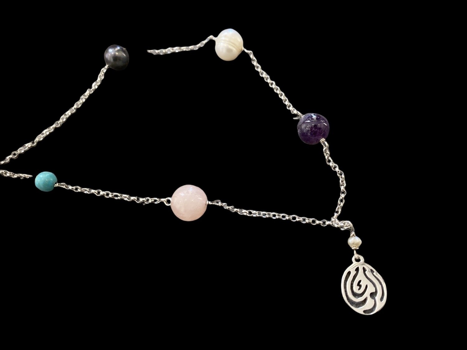CHAIN NECKLACE WITH MIXED STONES AND SALAM WORD