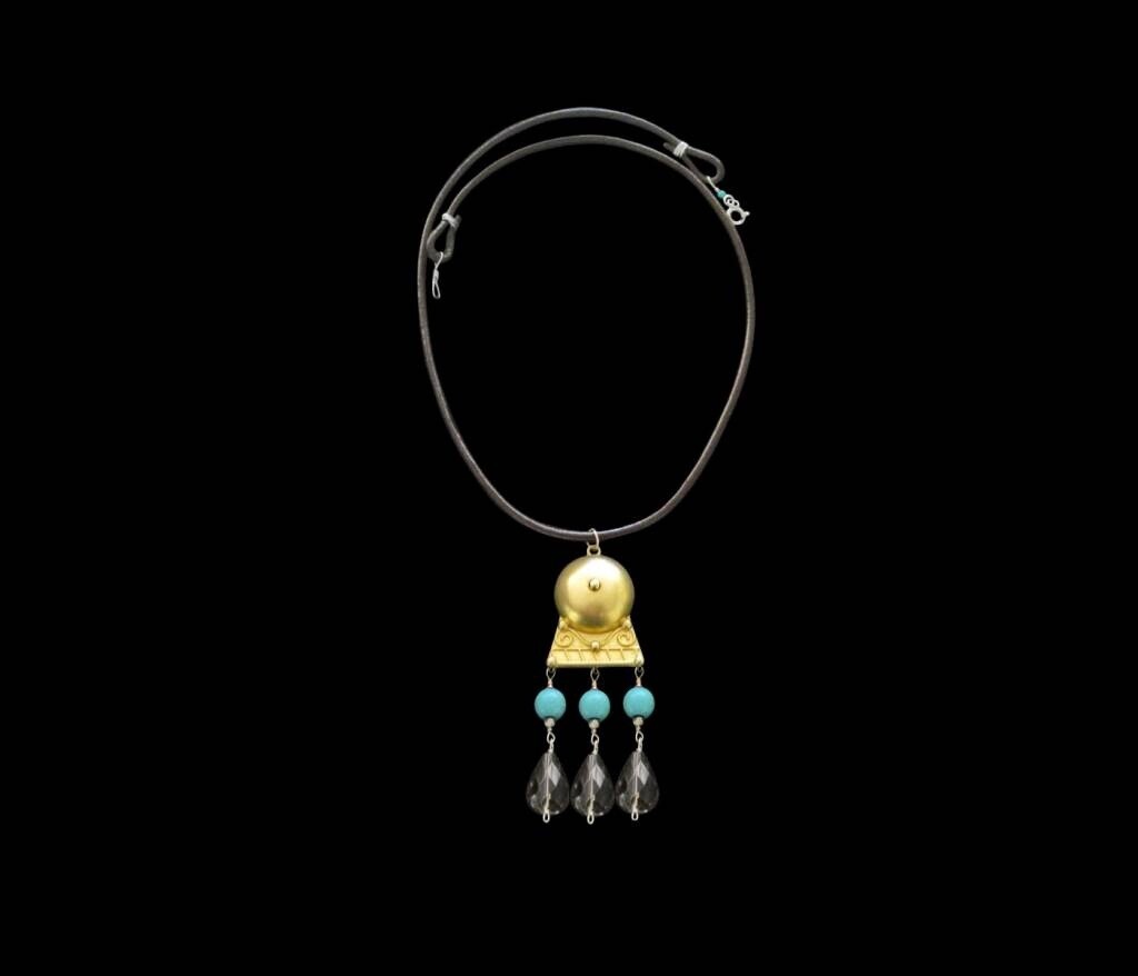 LEATHER NECKLACE WITH ROMAN MOTIF GP