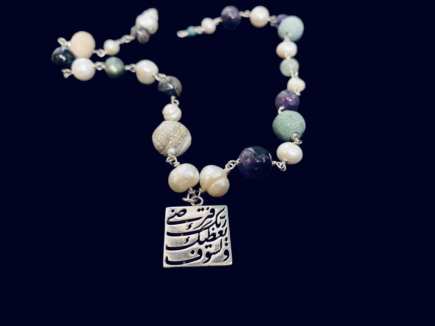 Wire Stone Necklace with Lisawfa Pendant