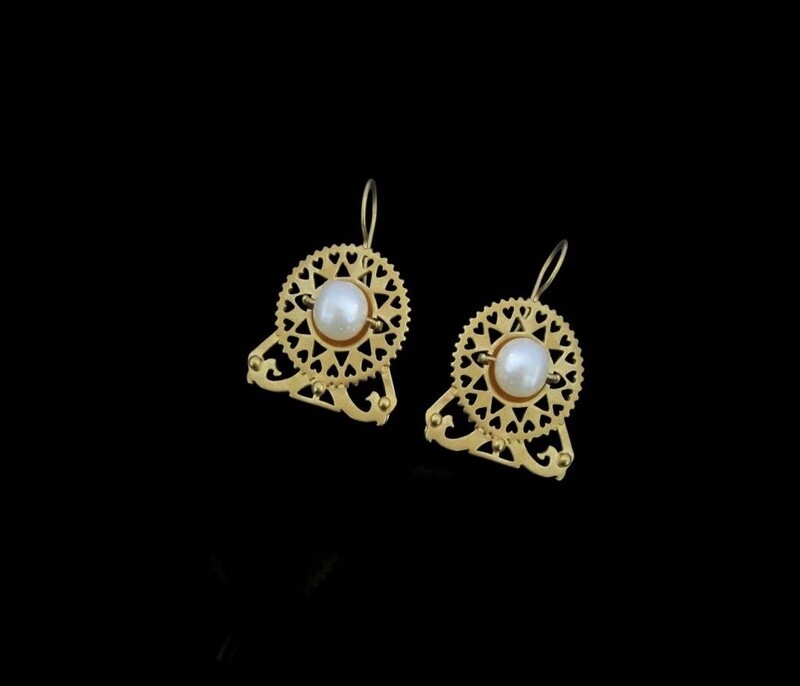 Pearl Byzantine Earrings