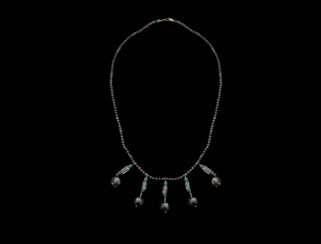 ROMAN NECKLACE WITH TASSELS