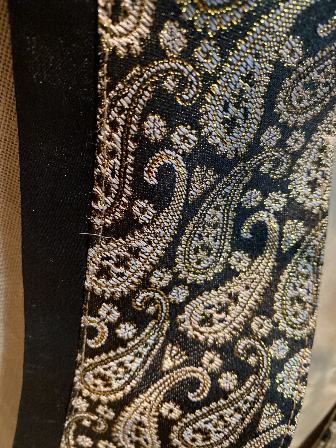 BLACK &amp; GOLD DAMASCENE SCARF