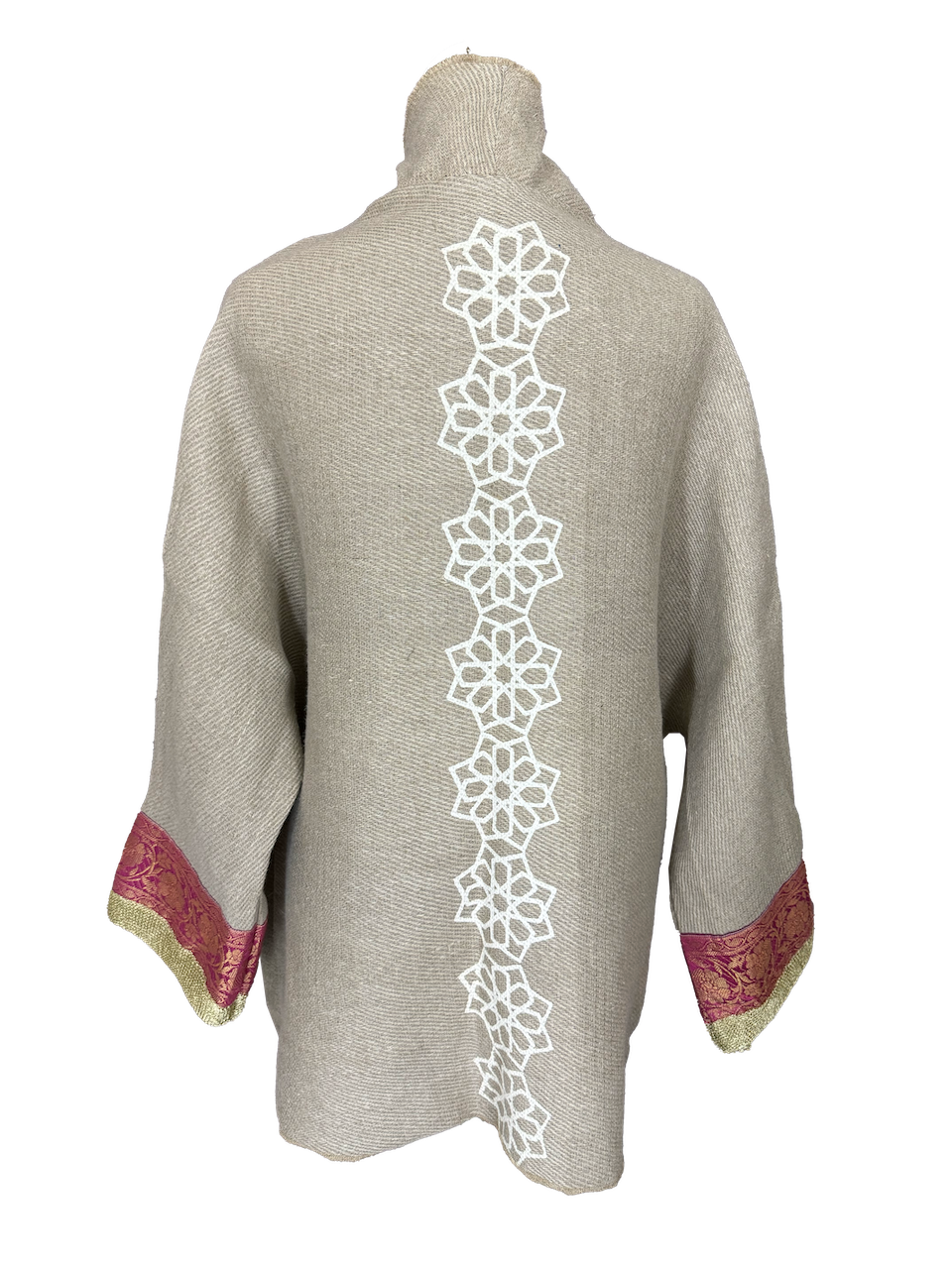 The Round Jacket With Silkscreen in Beige, Embroidery Style: Pink