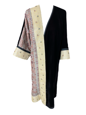 The Classic Abaya
