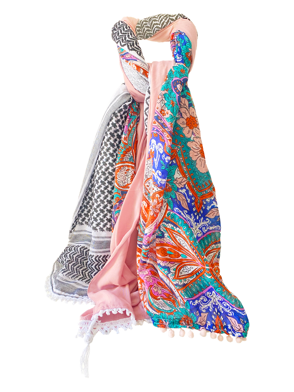 Hatta and Two Fabric Scarf Style 59