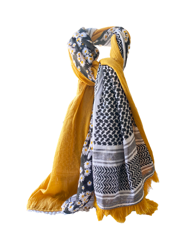 Hatta and Two Fabric Scarf Style 73