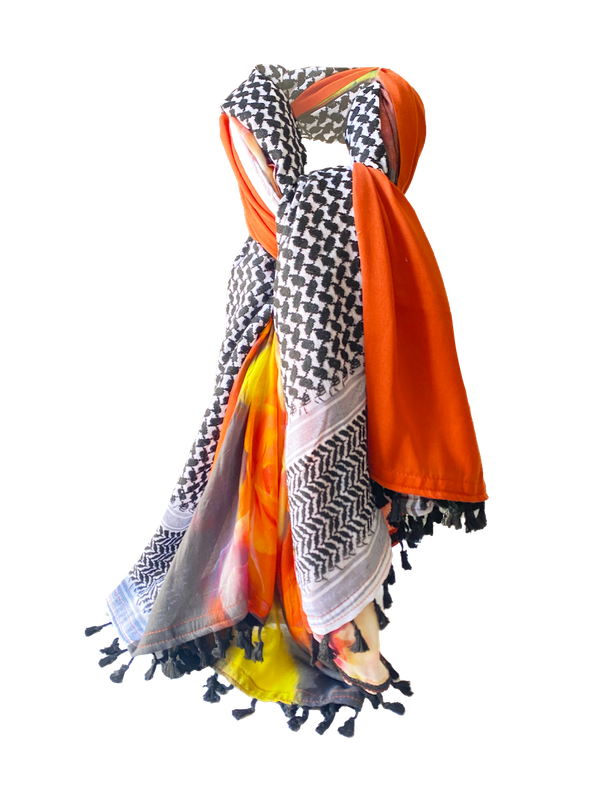 Hatta and Two Fabric Scarf Style 79
