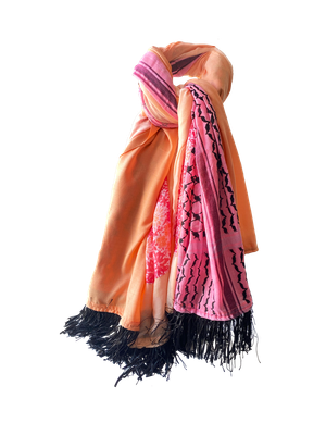 Hatta and Two Fabric Scarf Style 70