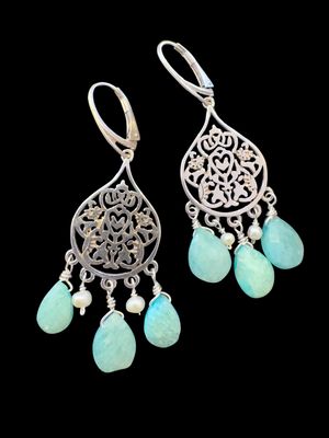 Small Arabesque Earrings With Hand-Cut Stones