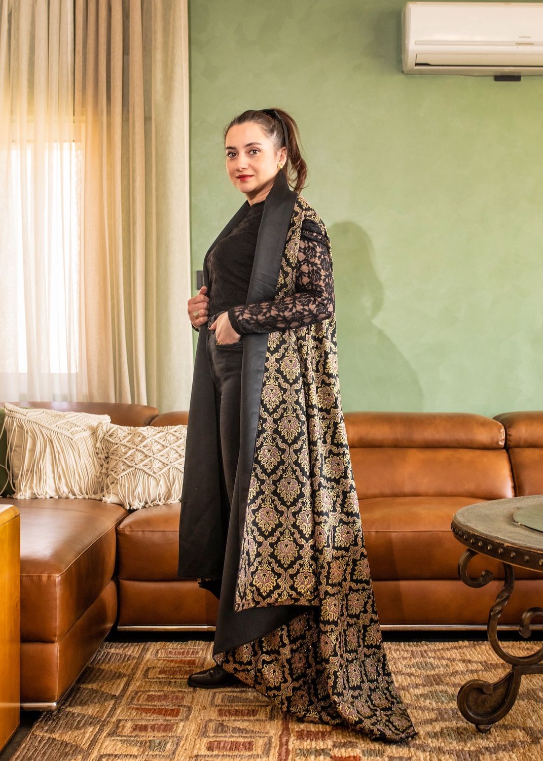 Heavy Fabric Round Long Vest
