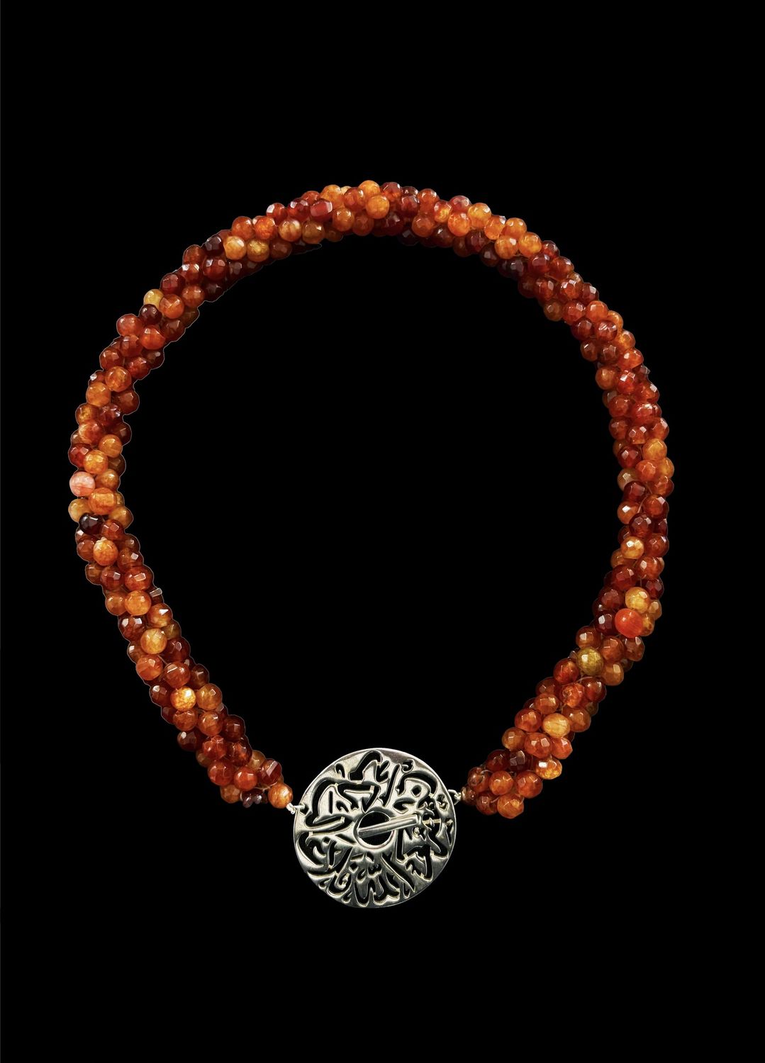 CROCHET STONES WITH MEDIUM DISC CLASP