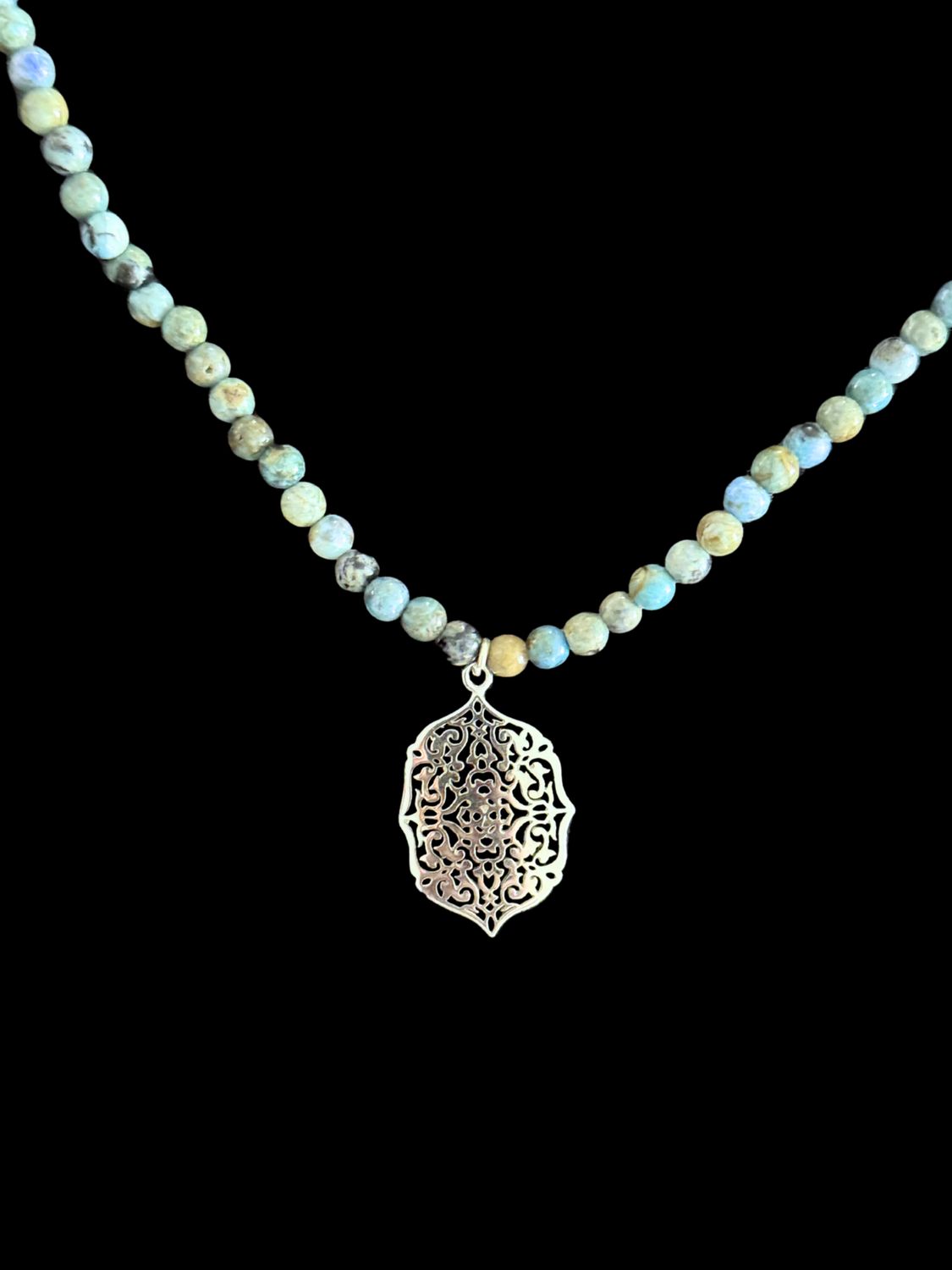Gemstone Necklace With Silver Alhambra Motif