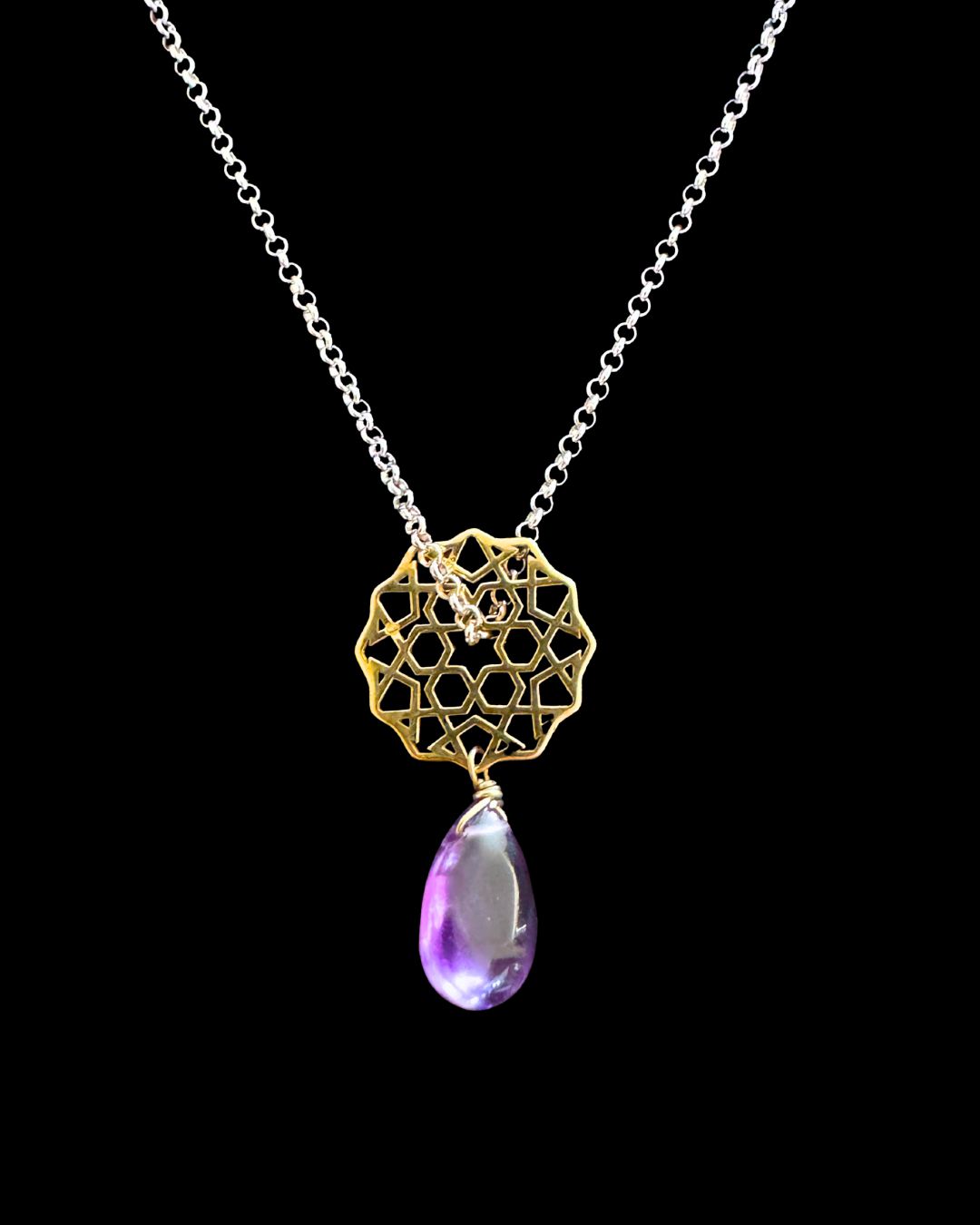 Chain Necklace with Small Gold Plated Cordoba Motif and Amethyst Drop