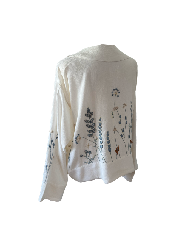 Nadia Dajani x UNHCR Linen Jacket in White