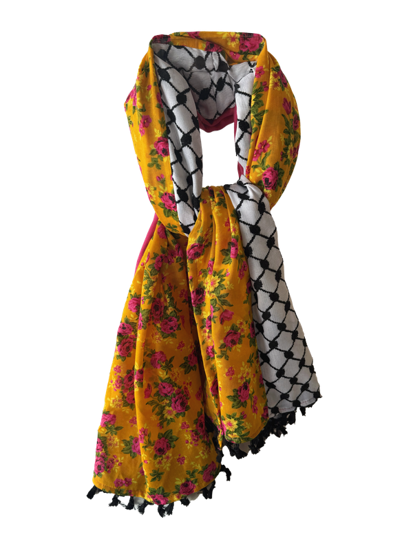Hatta and Two Fabric Scarf Style 67