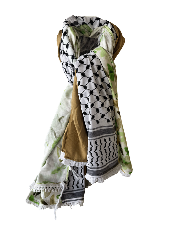 Hatta and Two Fabric Scarf Style 77