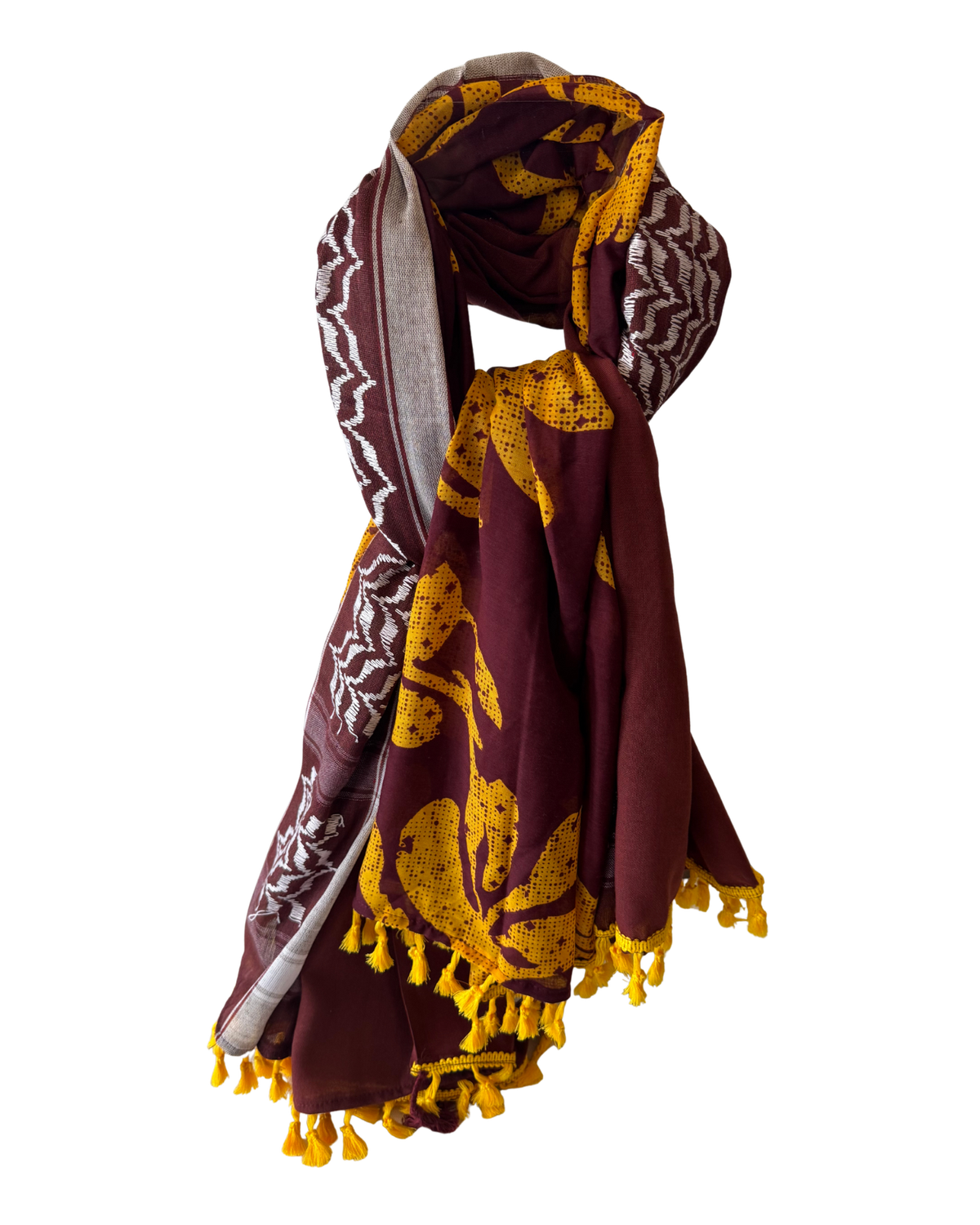 Hatta and Two Fabric Scarf Style 48