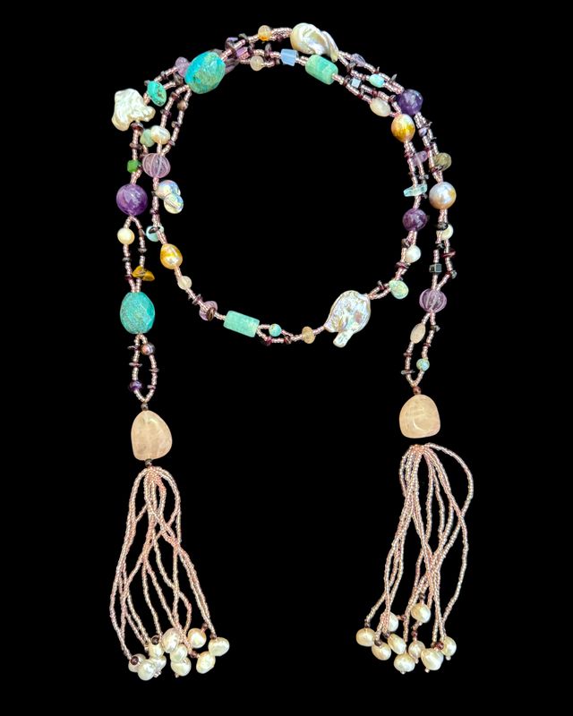 Abstract Gemstone Tie Necklace