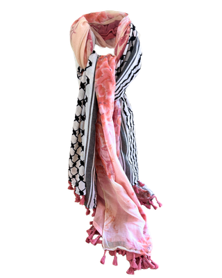 Hatta and Two Fabric Scarf in White and Pink