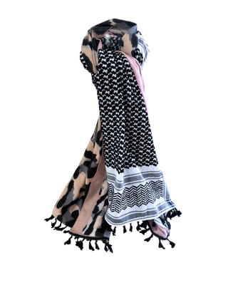 Hatta and Two Fabric Scarf Style 74