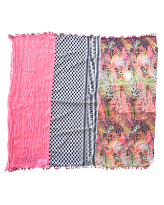 Hatta and Two Fabric Scarf Style 57
