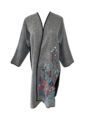 Nadia Dajani x UNHCR Grey Floral Abaya