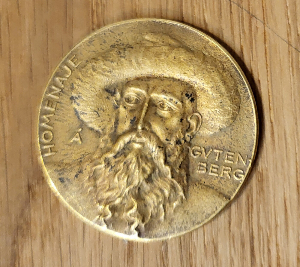 Argentinian Bronze Medal commemorating Johann Gutenberg’s 500th birthday