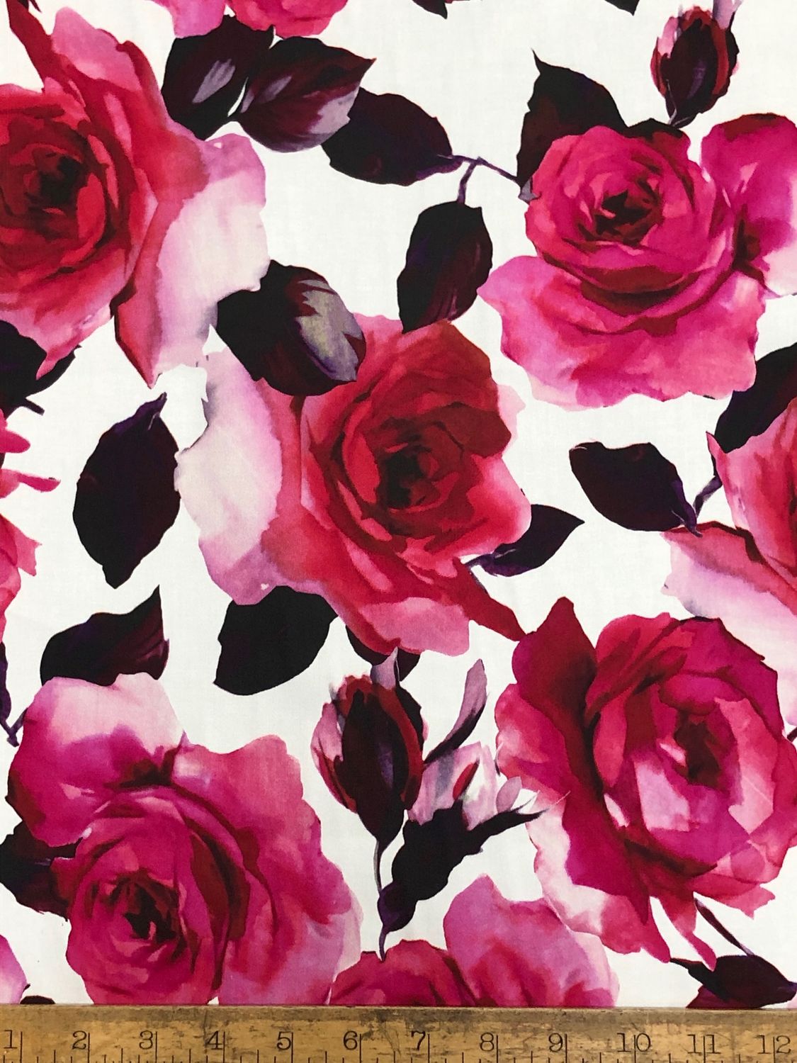 "A Bouquet of Roses" - Caroline Herrera, 60" wide
