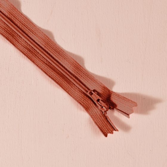Visible Zipper in Chestnut, 7.87" long, from Atelier Brunette