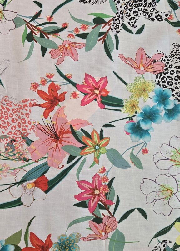 Spring Bouquet, Cotton Lawn Shirting, 60"Wide
