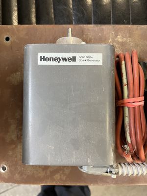 Honeywell Burner Control Unit + Amplifier + Spark Generator