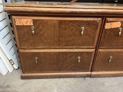 Cherry Wood Chest of Drawers (#C500)