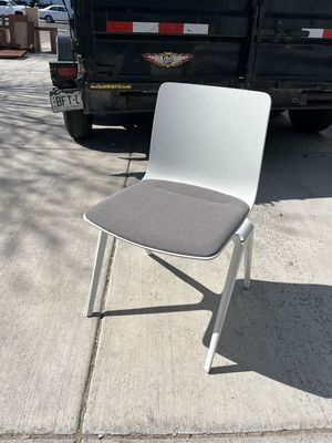 Davis A- Chair (52 available)