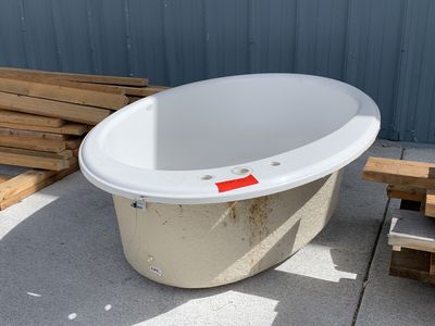 Kohler Sunken Acrylic Tub