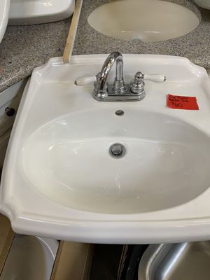 Price Pfister Pedestal Sink