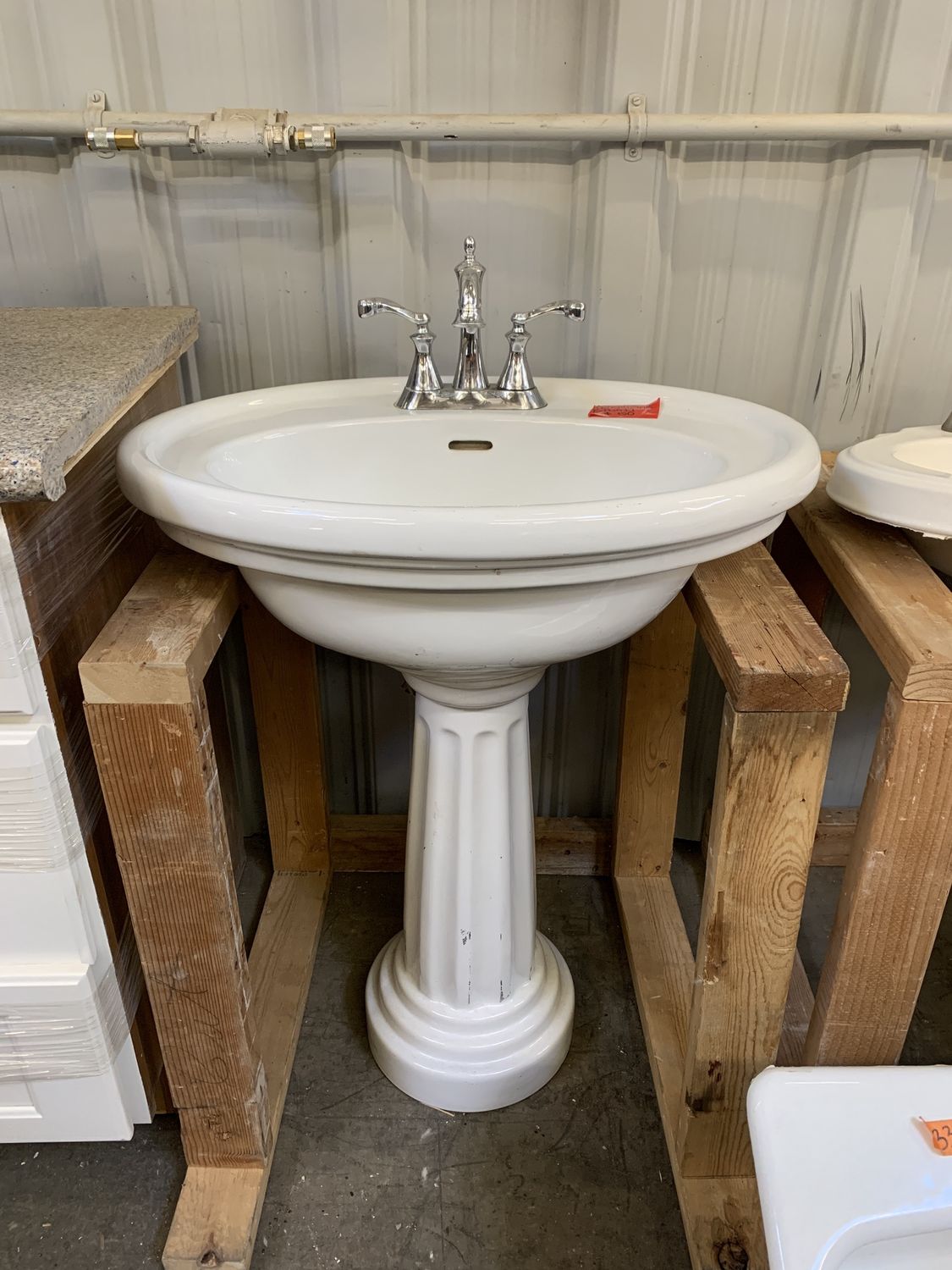 Pedestal Sink [SP001]