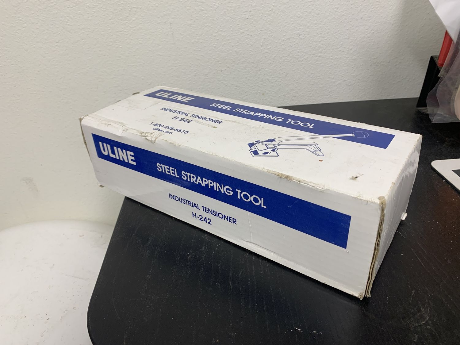 Uline H-242 Industrial Steel Strapping Tensioner
