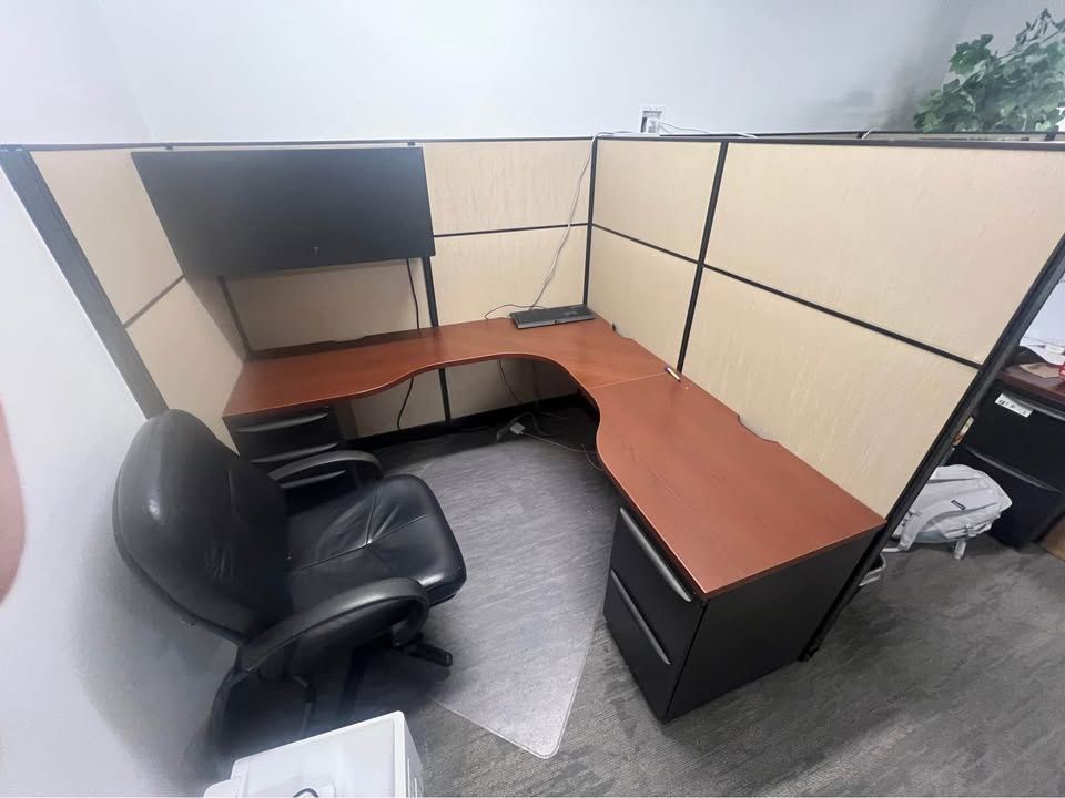 Modular Cubicle Workstations – L-Shaped with Panels, Desks &amp; Storage