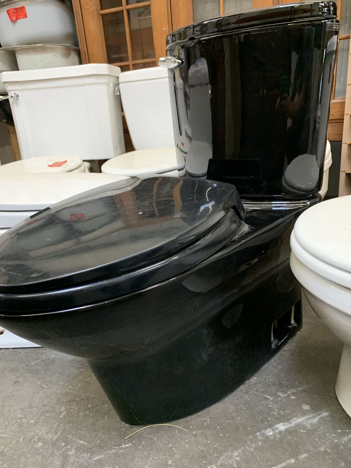 TOTO 1.6 GPF Black Toilet – Complete Unit 624.08