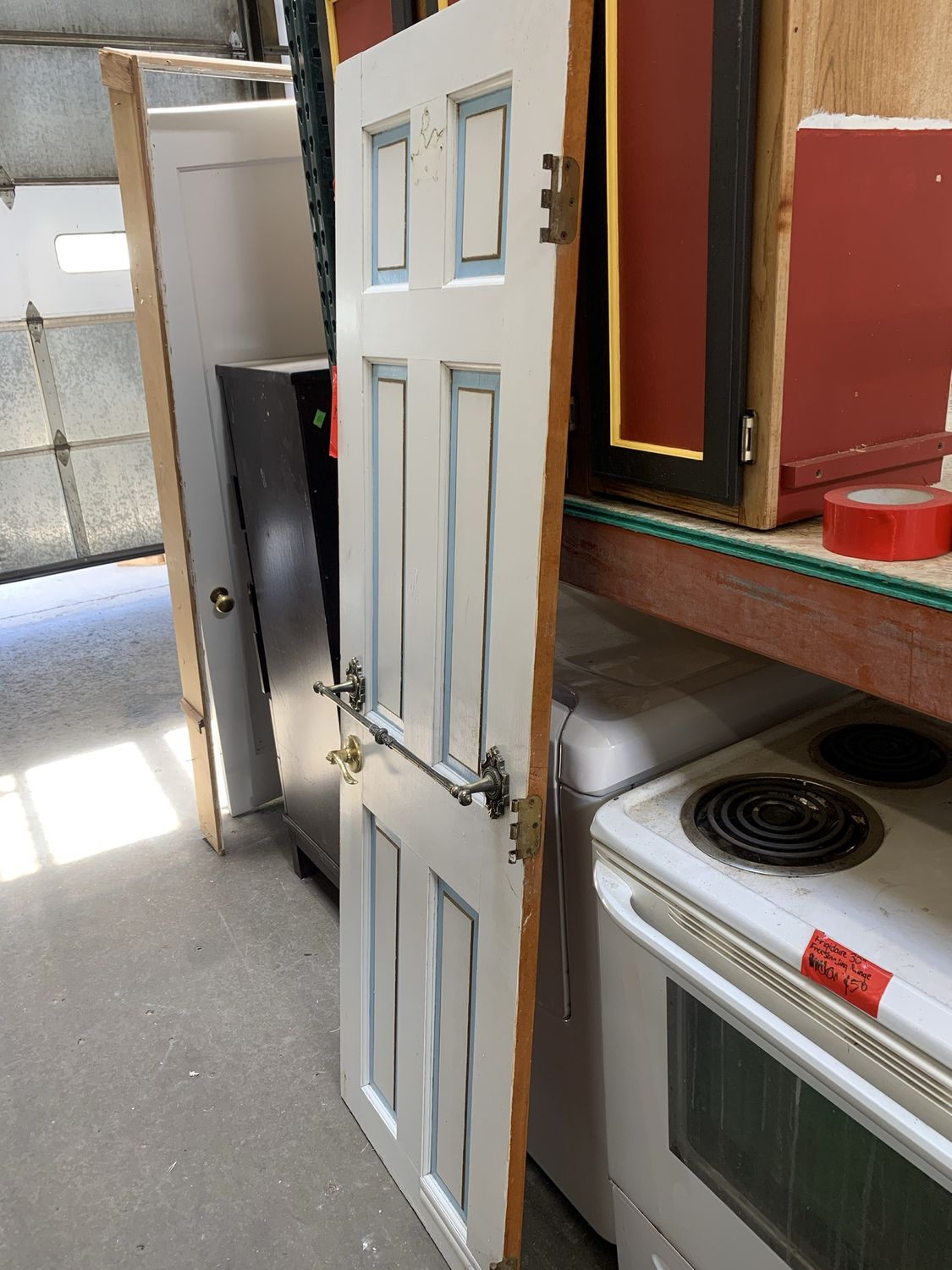 23 3/4&quot; x 75&quot; Painted Solid Wood Door – 6-Panel, Ornate Hardware 707.08