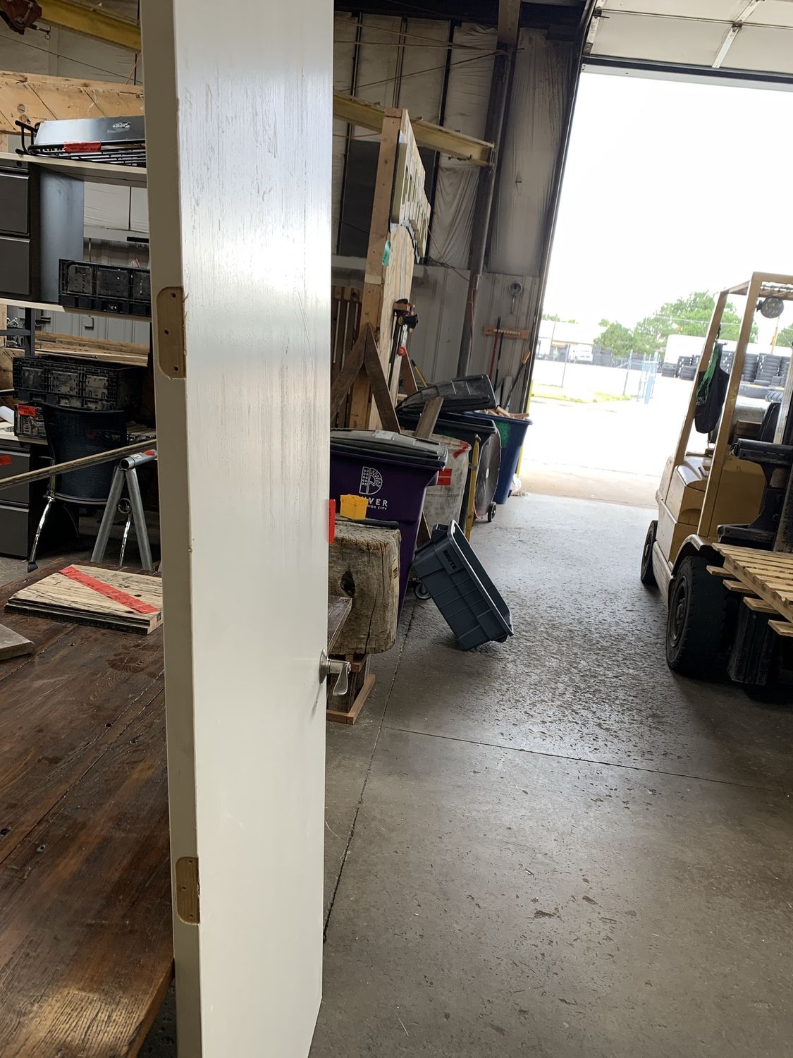 32&quot; x 93 3/4&quot; White Interior Slab Door – Lever Handle, Pre-Hung Cutouts 707.17