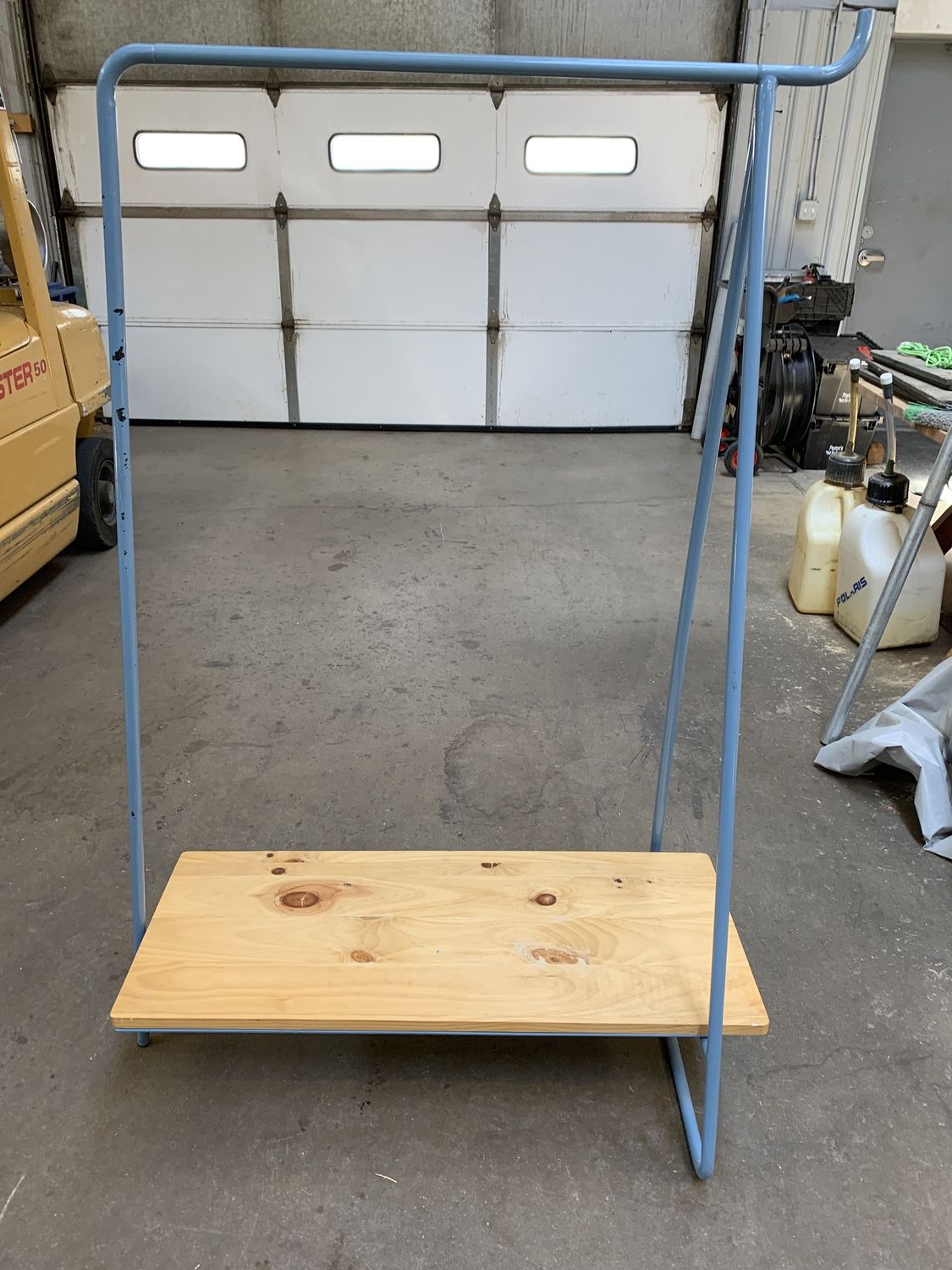 Commercial Aluminum Garment Rack – Heavy-Duty Rolling Frame 721.04