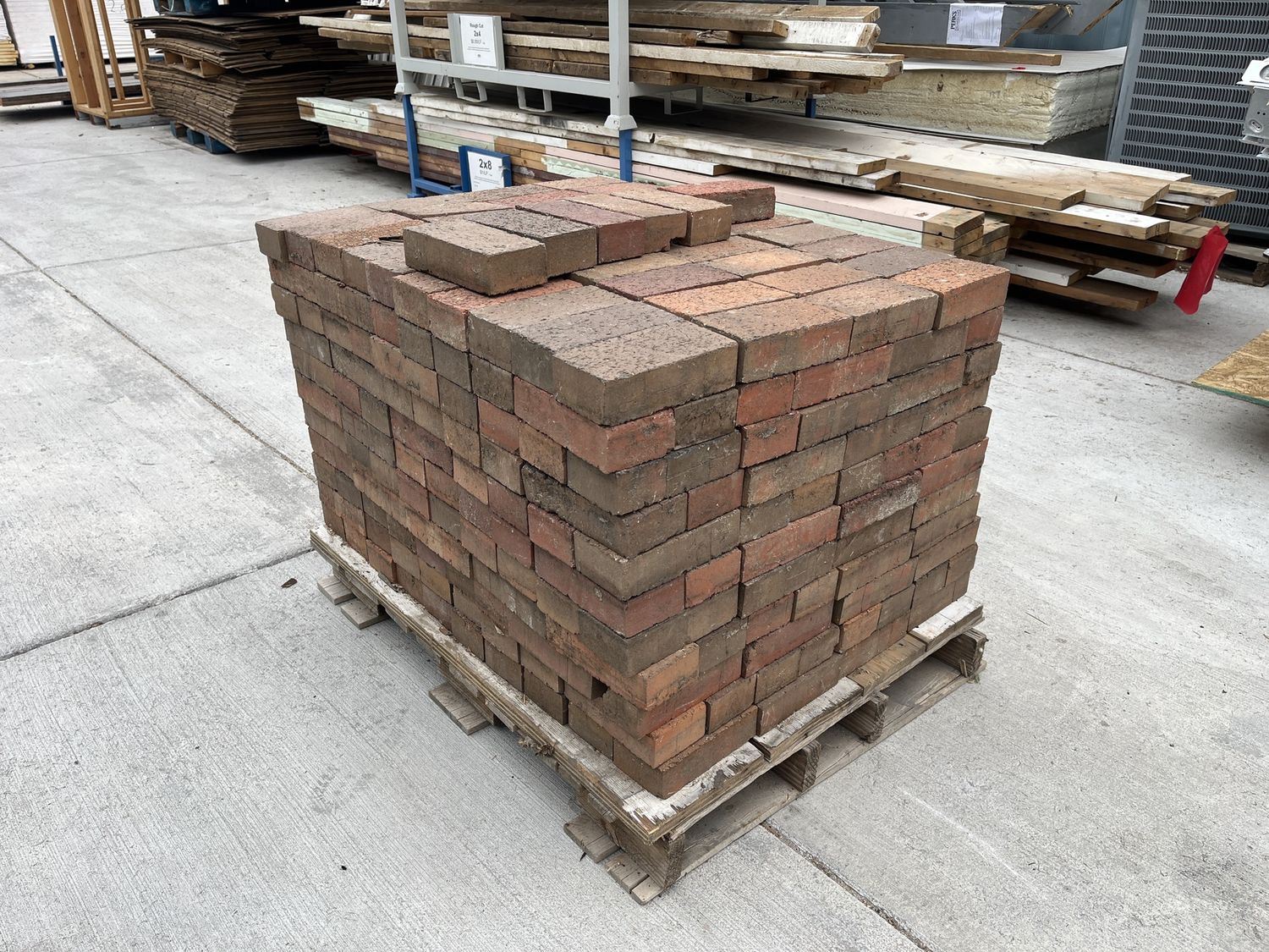 8 in. x 3.75 in. x 2.25 in. Clay Paver Bricks (360/80 sq ft) [802.01]