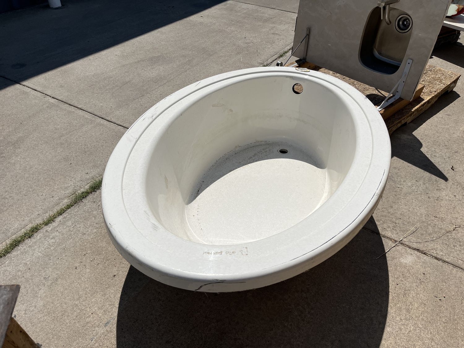Oval Jacuzzi Whirlpool Drop-In Tub – Riva Bath Model #9360 -- 707.10