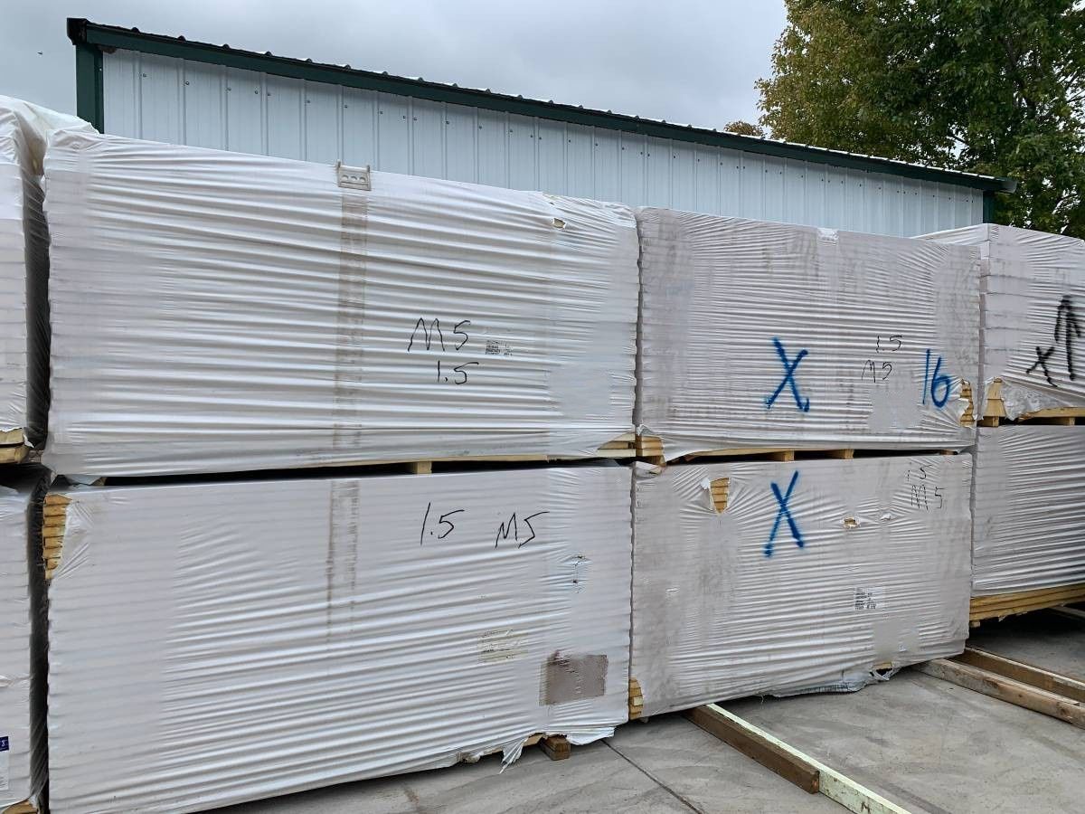 Polyiso Insulation Boards – 4&#39; x 8&#39; Sheets (Multiple Thicknesses)