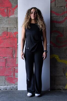 Evolving Black Essential Flare pants