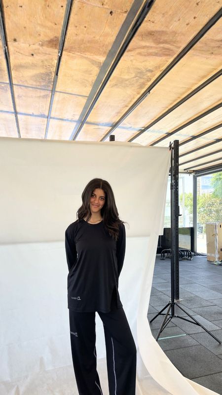 Longsleeved Oversized Black Shirt