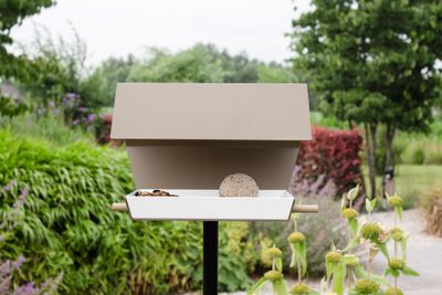 Heeej 'Open Diamond op paal' - vogelvoederhuisje - Sand / White