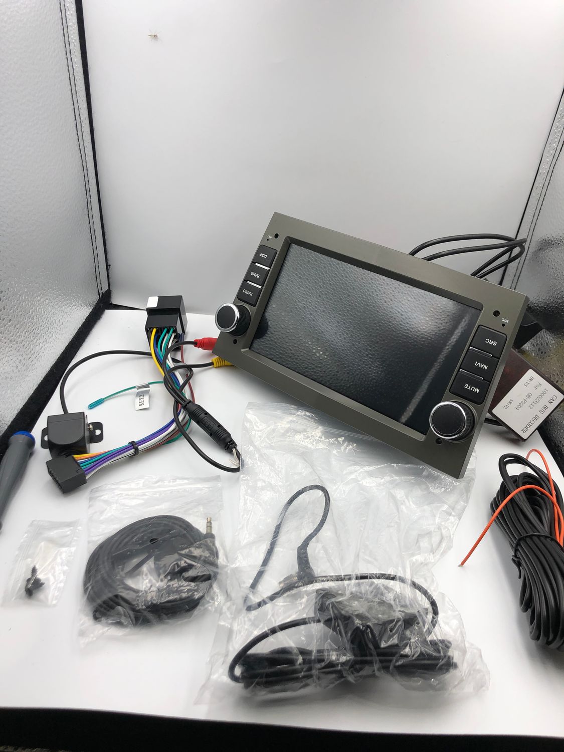Radio samochodowe Android 13 do Opel Astra Antara Vectra Corsa Vivaro, 7&quot; ekran dotykowy, bezprzewodowy Carplay, Bluetooth, WiFi/GPS-NAV.